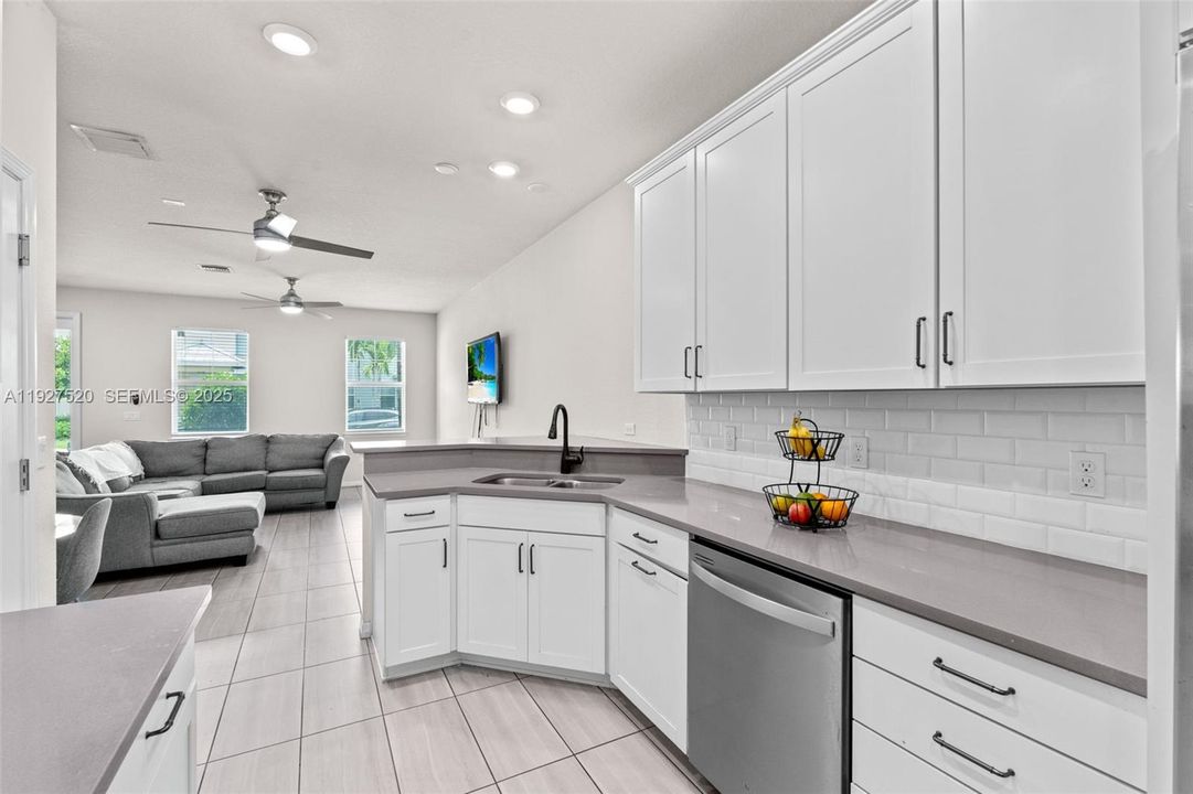 En Renta: $3,500 (3 camas, 2 baños, 1421 Pies cuadrados)