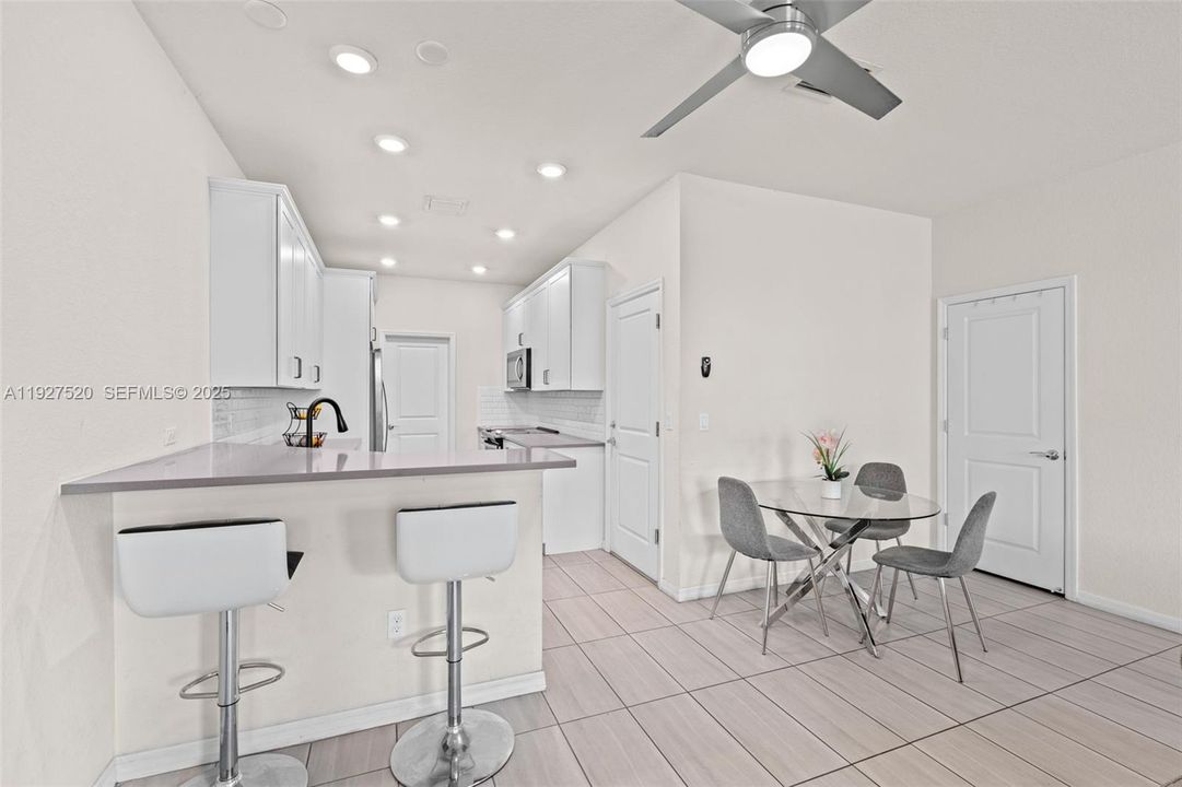 En Renta: $3,500 (3 camas, 2 baños, 1421 Pies cuadrados)