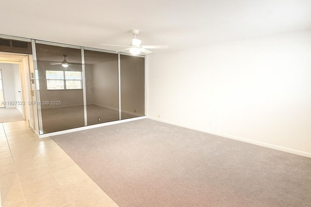 待售: $79,500 (2 贝兹, 2 浴室, 880 平方英尺)