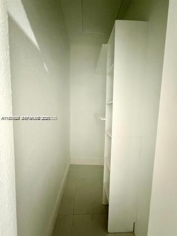 В аренду: $2,650 (2 спален, 1 ванн, 2320 Квадратных фут)