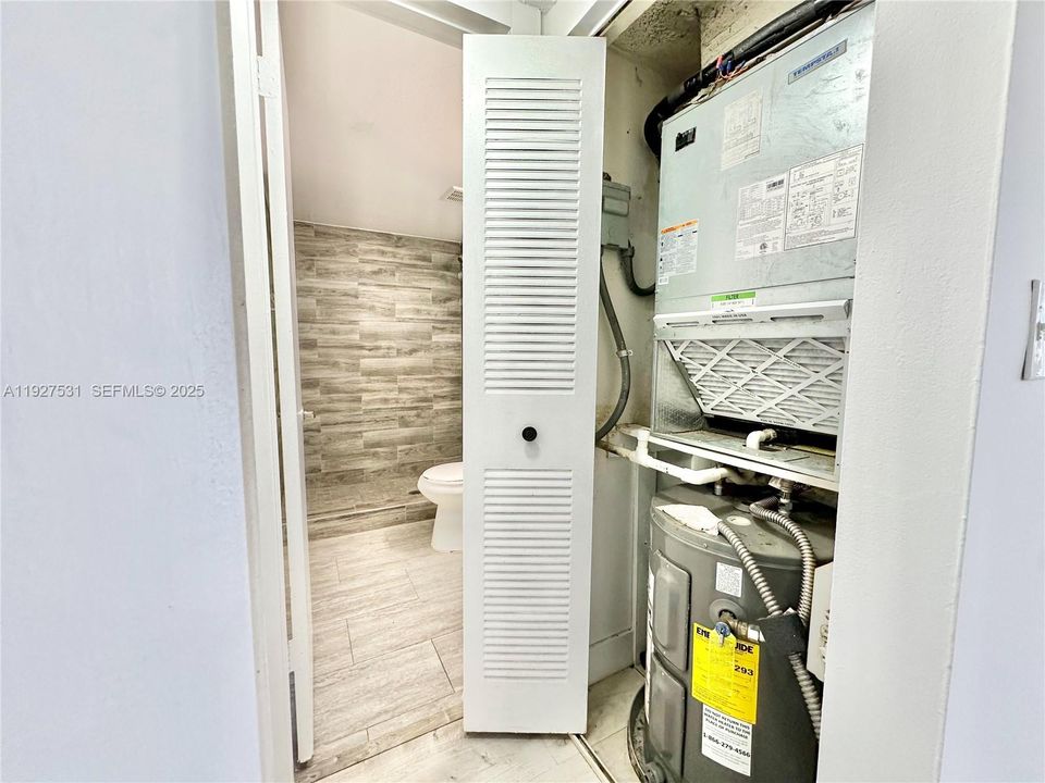 В аренду: $1,950 (2 спален, 2 ванн, 800 Квадратных фут)