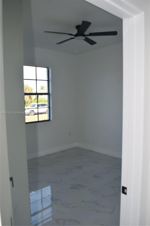 En Venta: $345,000 (3 camas, 2 baños, 0 Pies cuadrados)