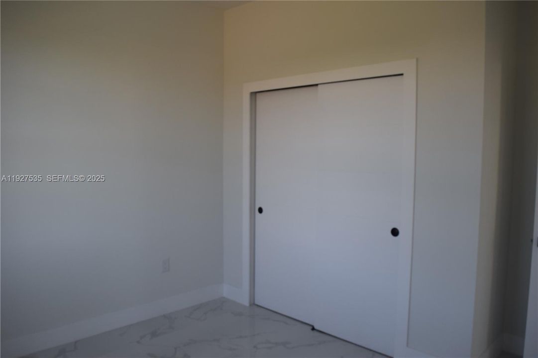 En Venta: $345,000 (3 camas, 2 baños, 0 Pies cuadrados)