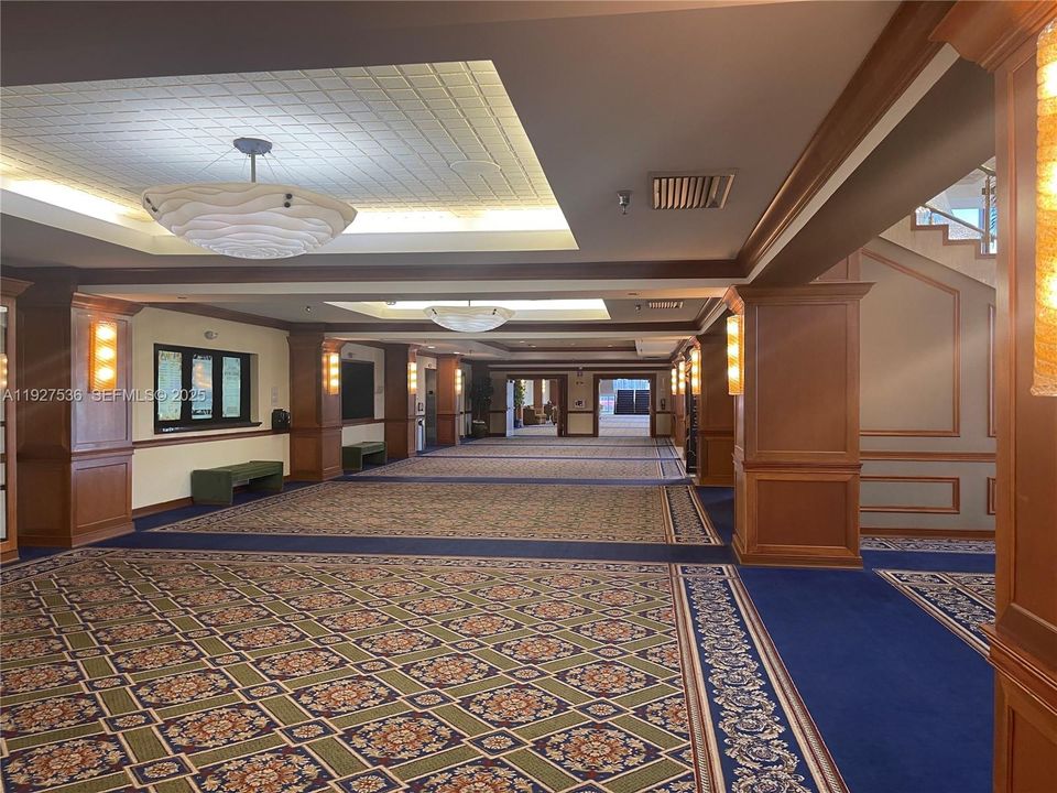 В аренду: $1,950 (1 спален, 1 ванн, 840 Квадратных фут)