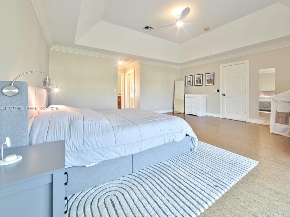 En Renta: $6,500 (5 camas, 4 baños, 2780 Pies cuadrados)