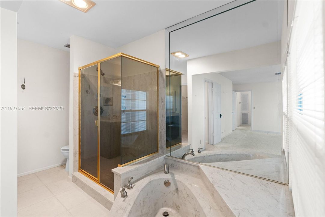 待售: $699,900 (3 贝兹, 2 浴室, 1618 平方英尺)