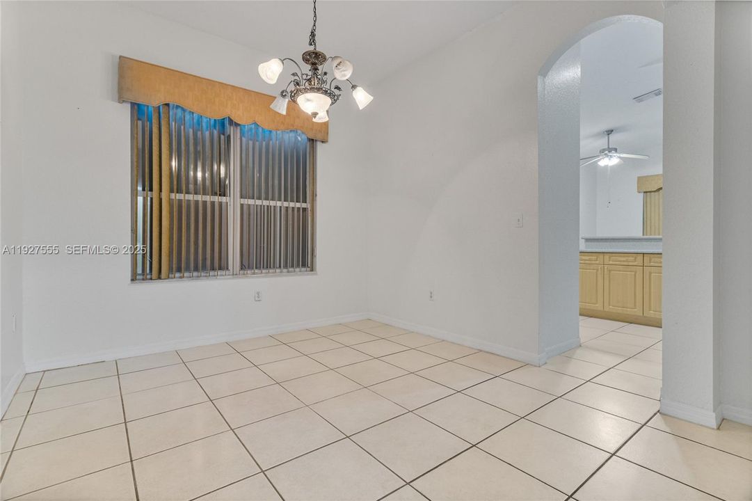 For Sale: $590,000 (3 beds, 2 baths, 1986 Square Feet)