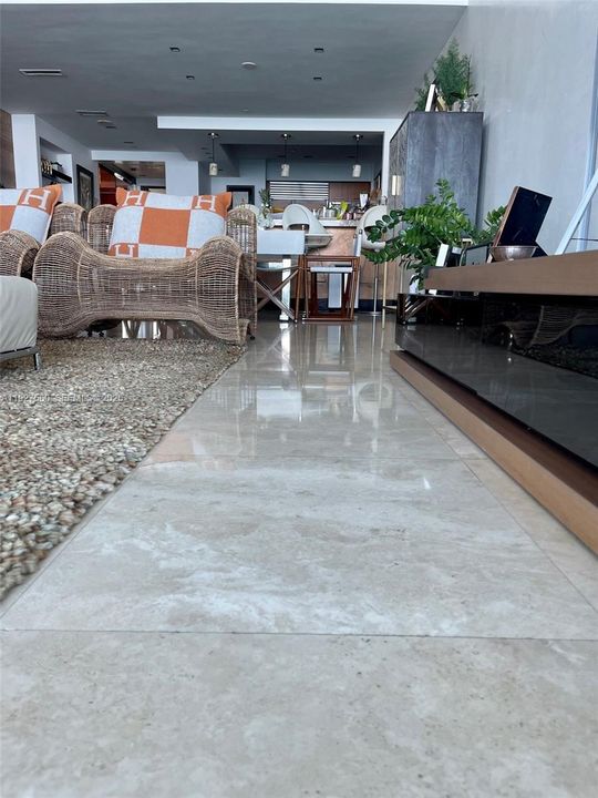 待售: $2,495,000 (3 贝兹, 3 浴室, 2130 平方英尺)