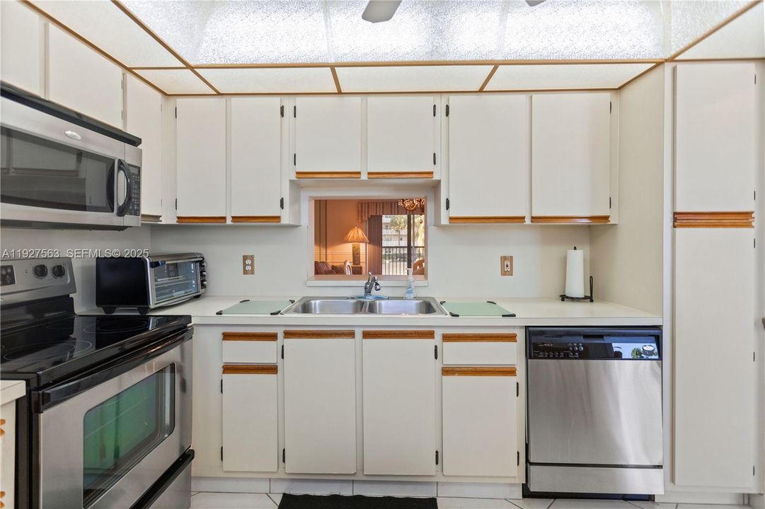 En Venta: $229,900 (2 camas, 2 baños, 1190 Pies cuadrados)