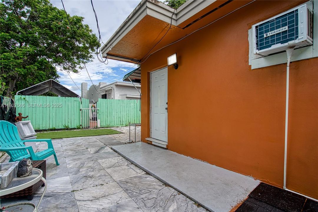 For Sale: $649,000 (0 beds, 0 baths, 2113 Square Feet)