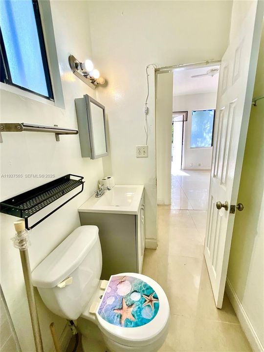 For Sale: $649,000 (0 beds, 0 baths, 2113 Square Feet)