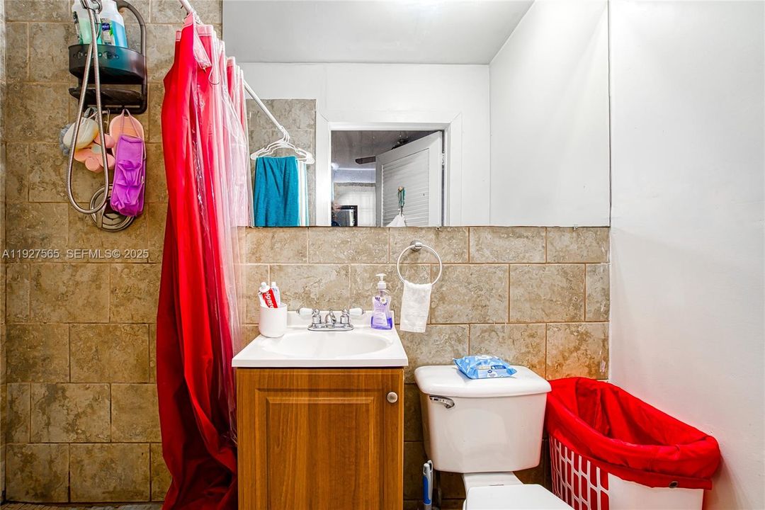 For Sale: $649,000 (0 beds, 0 baths, 2113 Square Feet)