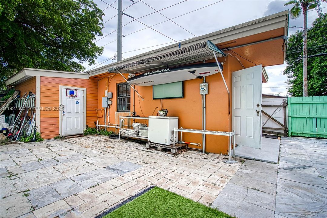 For Sale: $649,000 (0 beds, 0 baths, 2113 Square Feet)