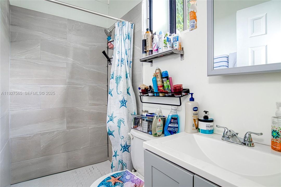 For Sale: $649,000 (0 beds, 0 baths, 2113 Square Feet)