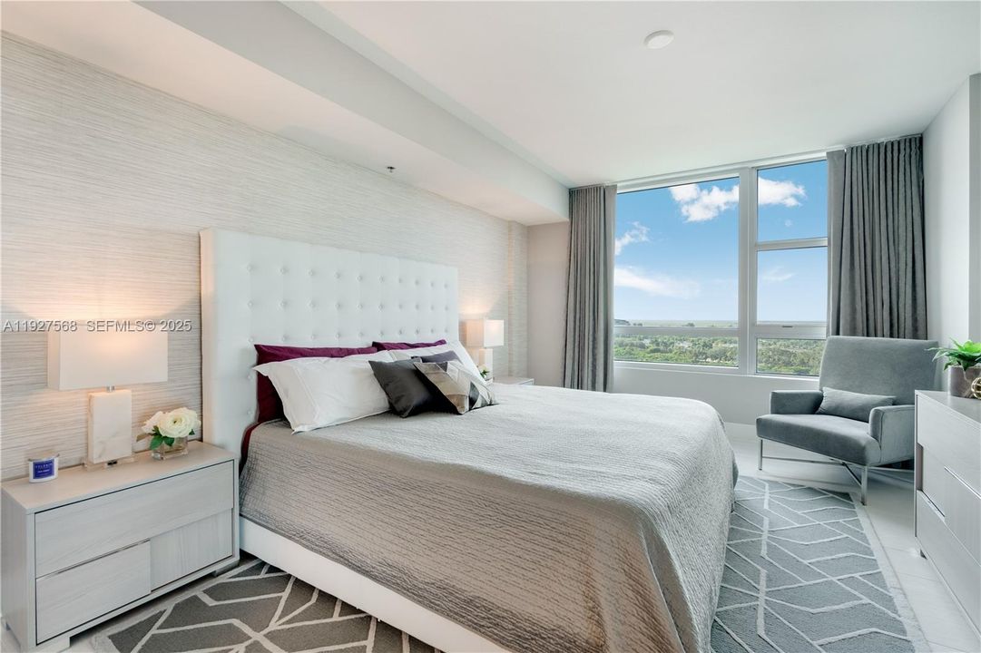 En Venta: $355,000 (2 camas, 2 baños, 1165 Pies cuadrados)