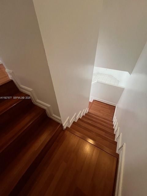 En Venta: $299,900 (2 camas, 2 baños, 1210 Pies cuadrados)