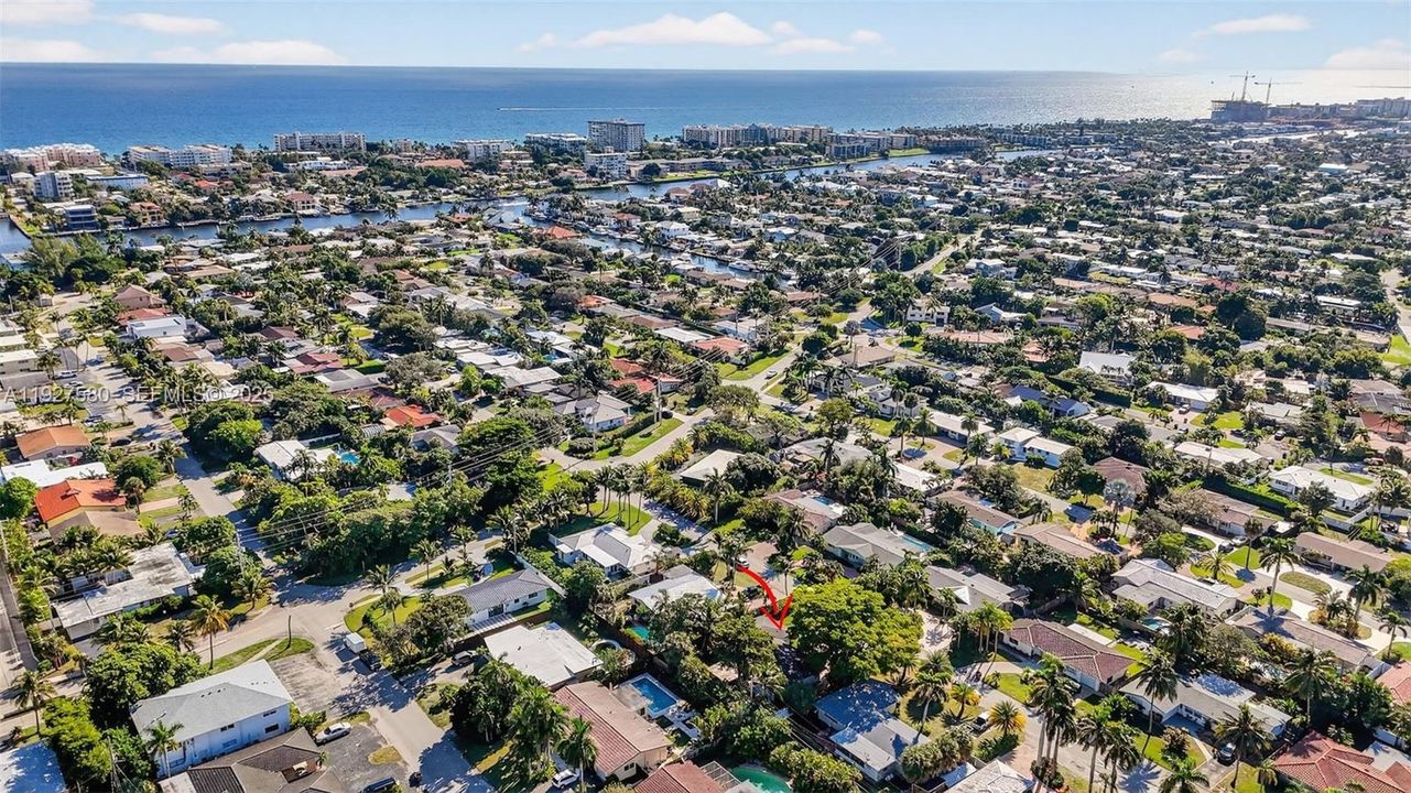 For Sale: $824,000 (3 beds, 2 baths, 1680 Square Feet)