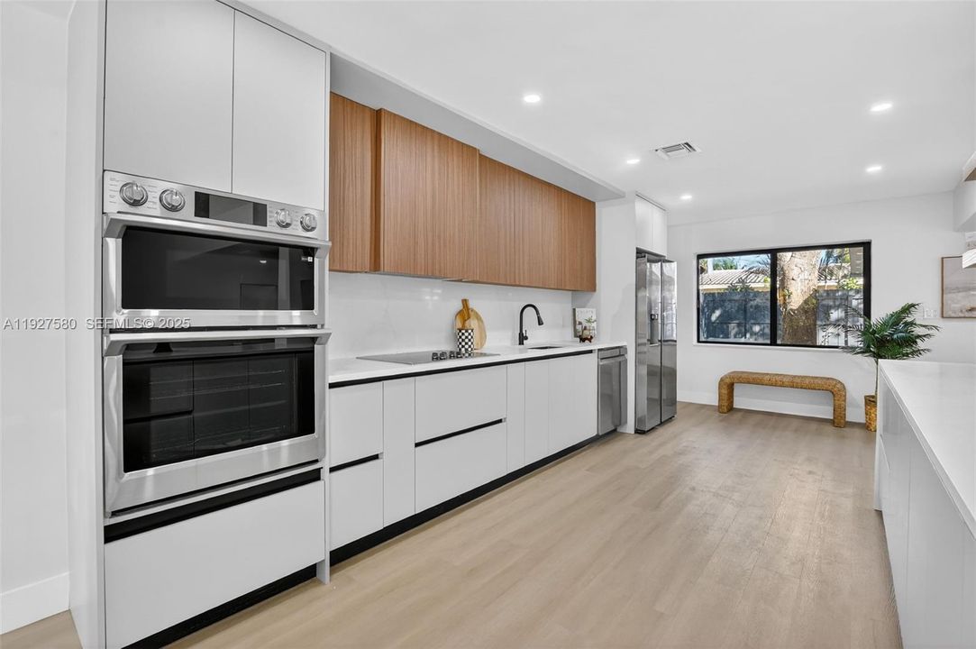 For Sale: $824,000 (3 beds, 2 baths, 1680 Square Feet)