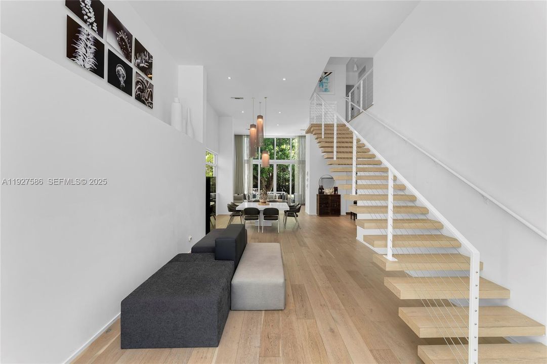 En Renta: $37,770 (4 camas, 4 baños, 3053 Pies cuadrados)