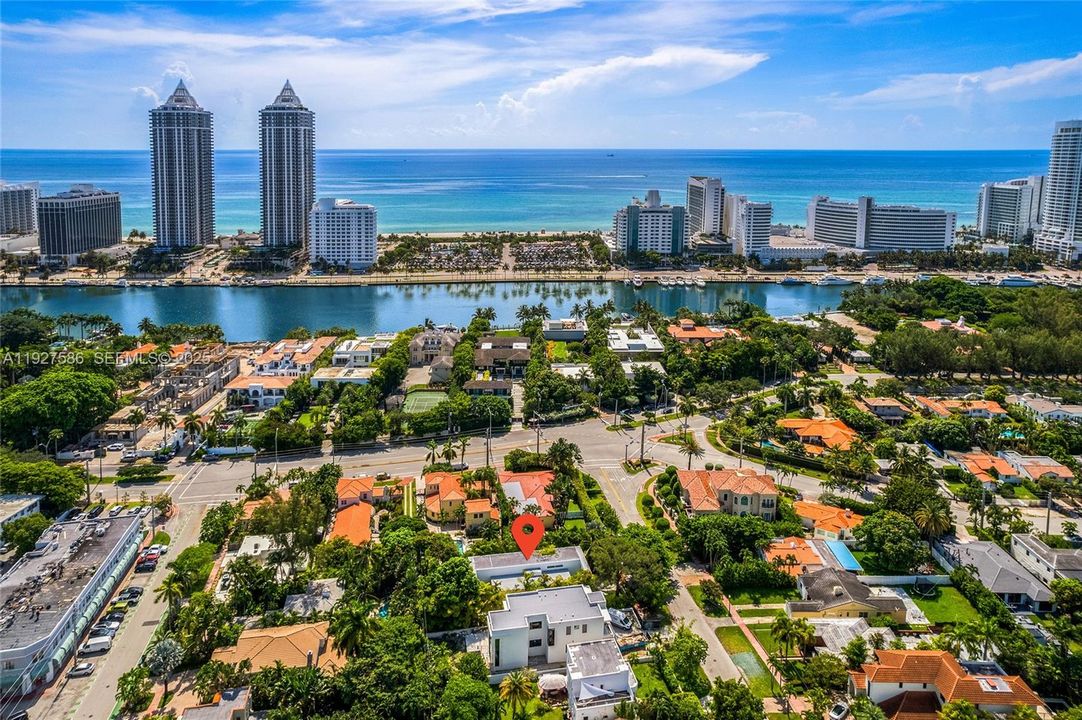 En Renta: $37,770 (4 camas, 4 baños, 3053 Pies cuadrados)