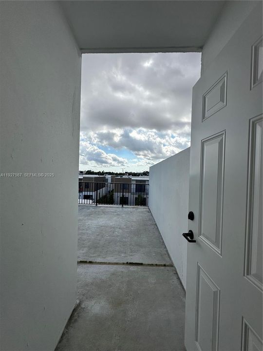 En Renta: $3,000 (4 camas, 3 baños, 1398 Pies cuadrados)