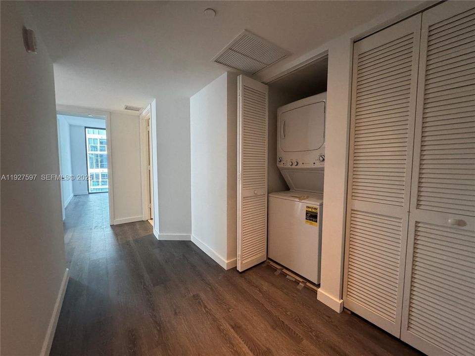 В аренду: $3,500 (2 спален, 2 ванн, 1016 Квадратных фут)