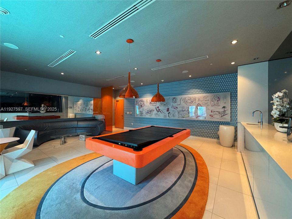 В аренду: $3,500 (2 спален, 2 ванн, 1016 Квадратных фут)