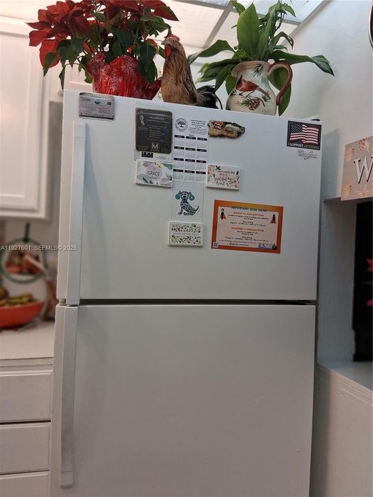 待售: $130,000 (2 贝兹, 2 浴室, 850 平方英尺)