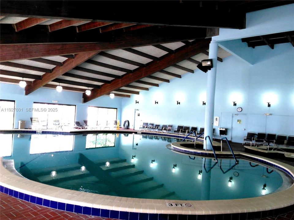 待售: $130,000 (2 贝兹, 2 浴室, 850 平方英尺)