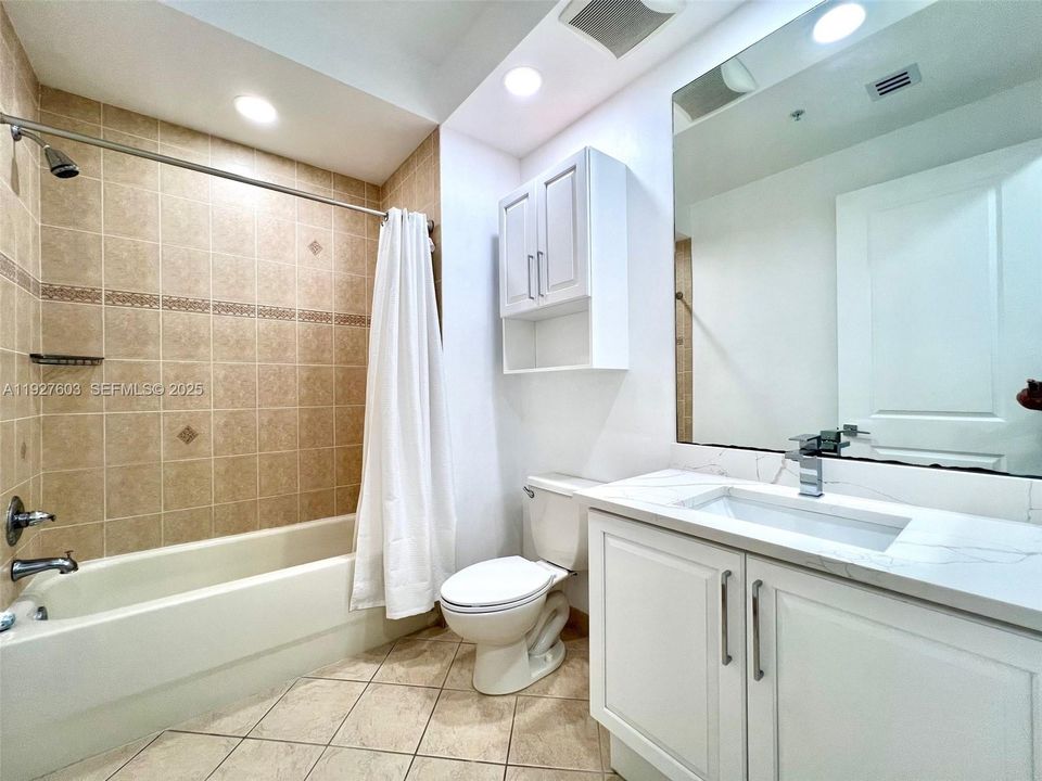 В аренду: $3,750 (3 спален, 2 ванн, 1433 Квадратных фут)