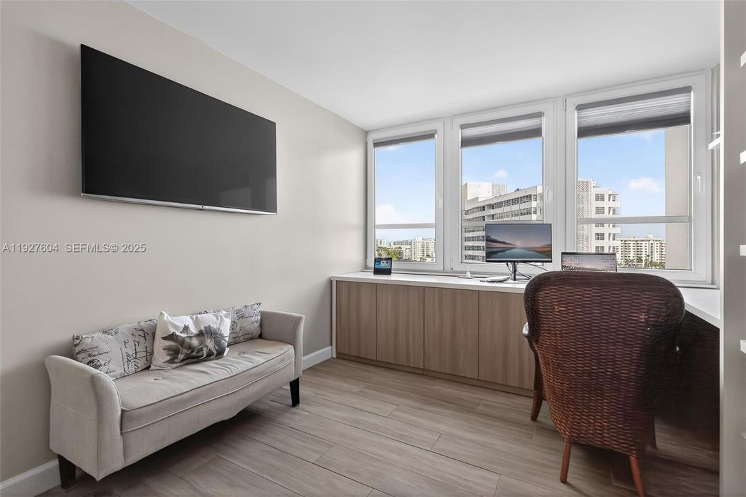 В аренду: $8,750 (2 спален, 2 ванн, 1733 Квадратных фут)