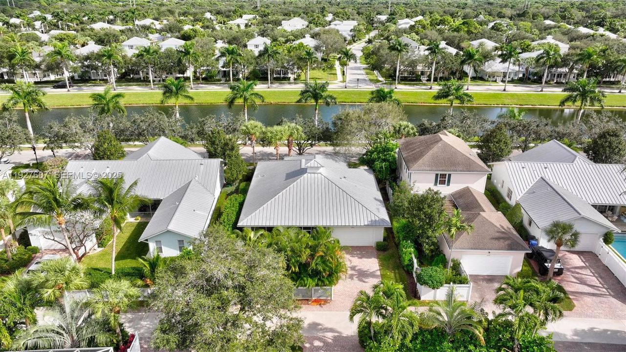 В аренду: $7,000 (2 спален, 2 ванн, 1910 Квадратных фут)