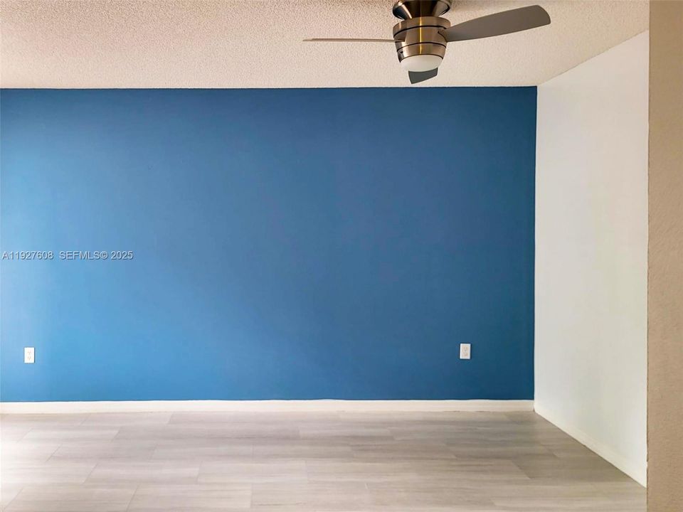 В аренду: $4,100 (3 спален, 2 ванн, 1748 Квадратных фут)