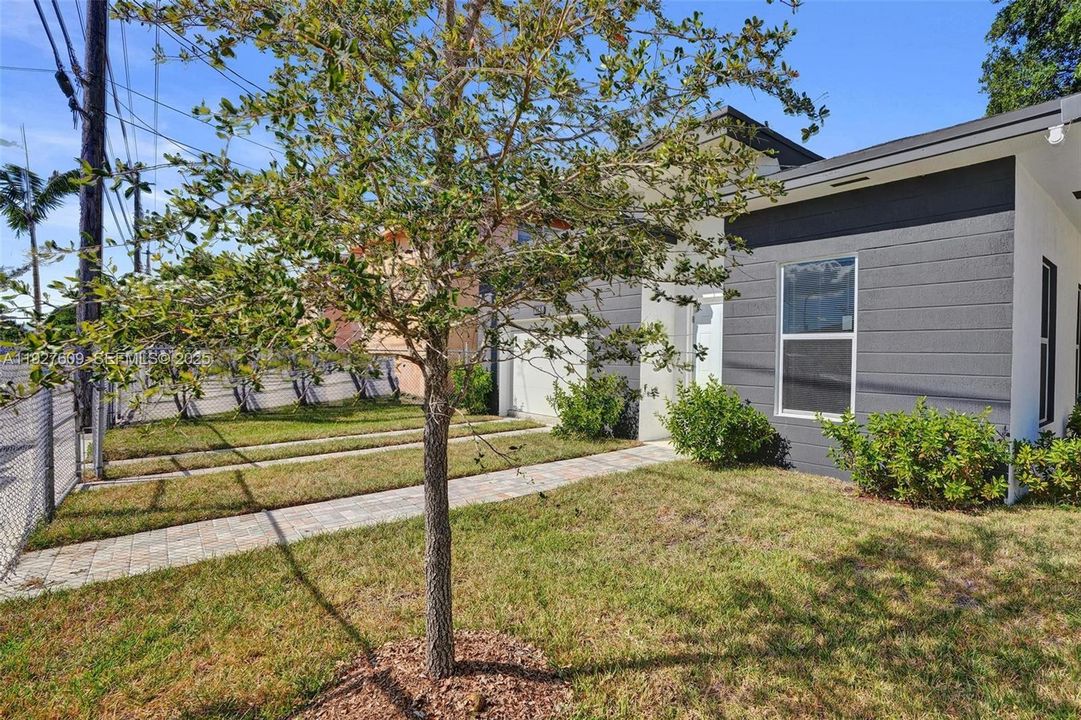 В аренду: $3,500 (3 спален, 2 ванн, 0 Квадратных фут)