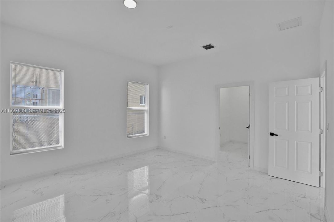 В аренду: $3,500 (3 спален, 2 ванн, 0 Квадратных фут)