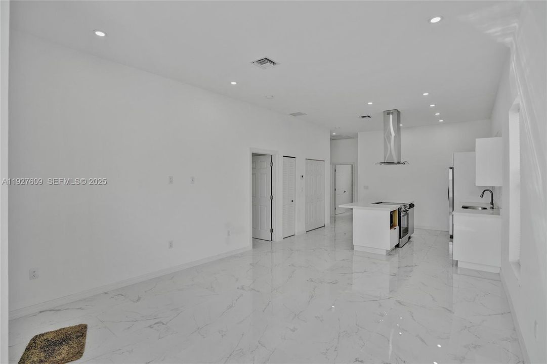 В аренду: $3,500 (3 спален, 2 ванн, 0 Квадратных фут)