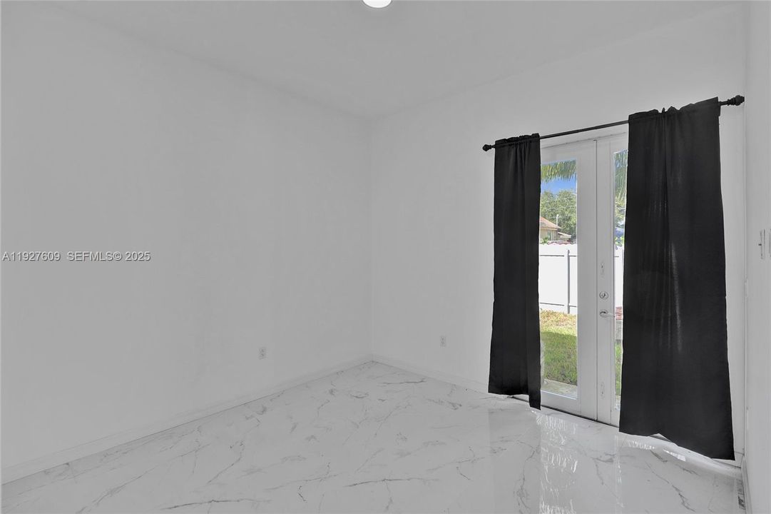 В аренду: $3,500 (3 спален, 2 ванн, 0 Квадратных фут)