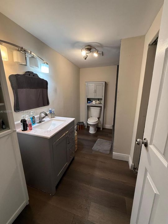 待售: $340,000 (4 贝兹, 2 浴室, 1472 平方英尺)