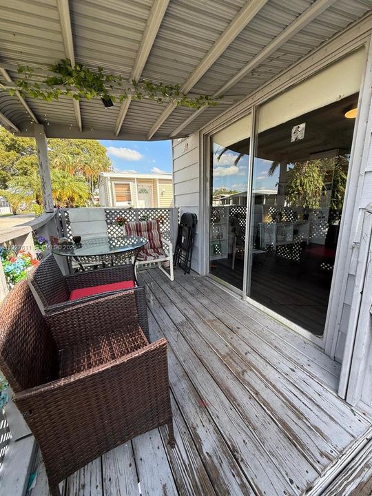 待售: $340,000 (4 贝兹, 2 浴室, 1472 平方英尺)