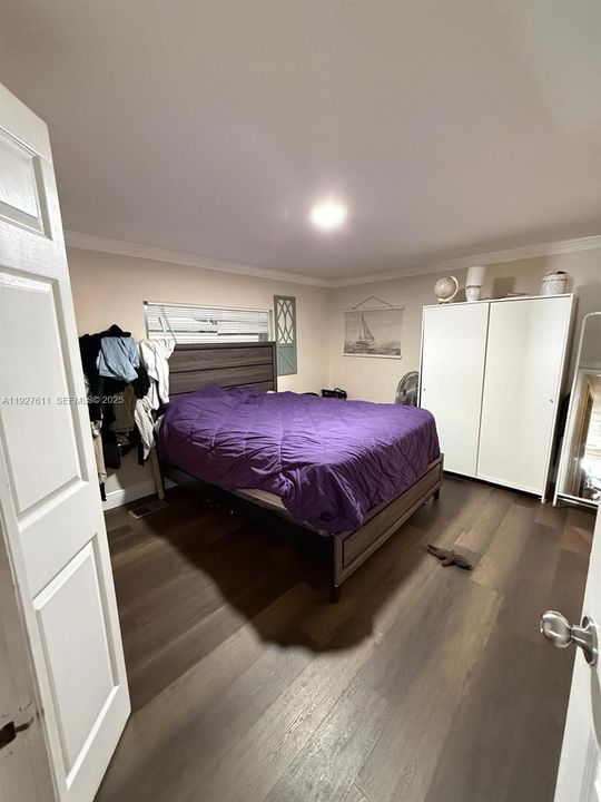 待售: $340,000 (4 贝兹, 2 浴室, 1472 平方英尺)