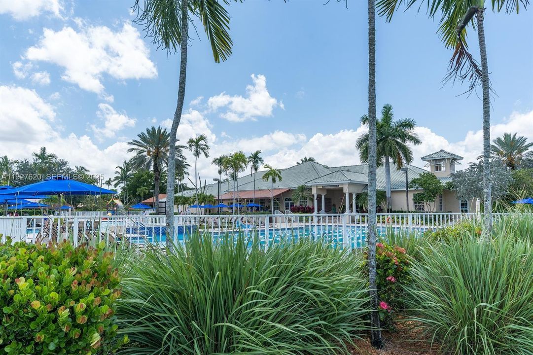 На продажу: $540,000 (2 спален, 2 ванн, 1508 Квадратных фут)