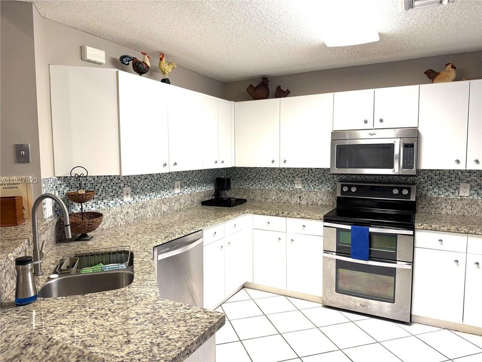 На продажу: $540,000 (2 спален, 2 ванн, 1508 Квадратных фут)