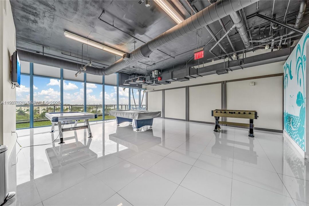 En Venta: $675,000 (2 camas, 2 baños, 1158 Pies cuadrados)