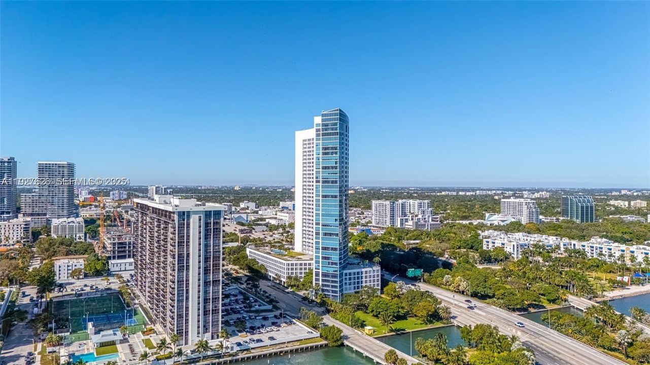 En Venta: $675,000 (2 camas, 2 baños, 1158 Pies cuadrados)