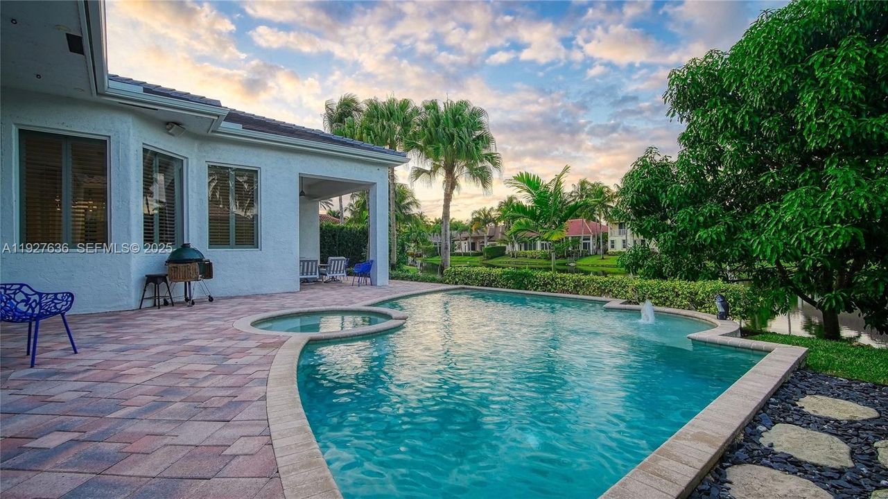 待售: $1,899,000 (4 贝兹, 3 浴室, 3166 平方英尺)