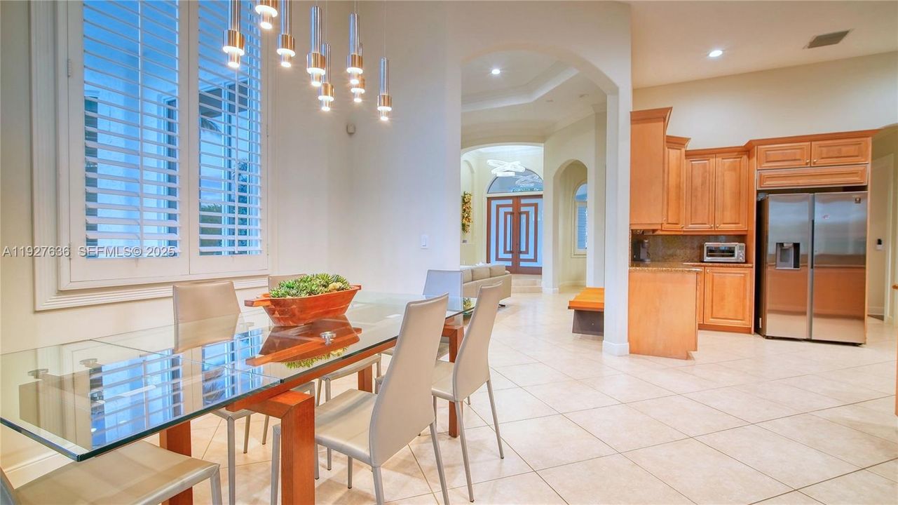 待售: $1,899,000 (4 贝兹, 3 浴室, 3166 平方英尺)