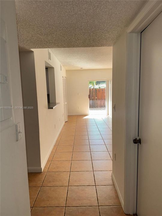 For Rent: $2,850 (3 beds, 2 baths, 1120 Square Feet)