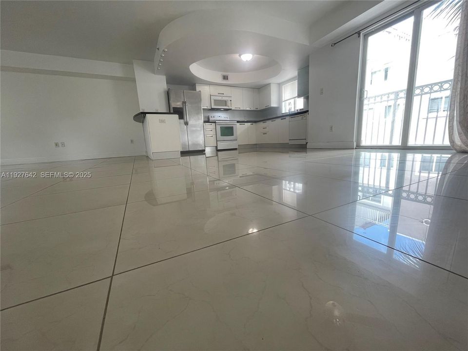 待售: $699,900 (3 贝兹, 2 浴室, 2723 平方英尺)