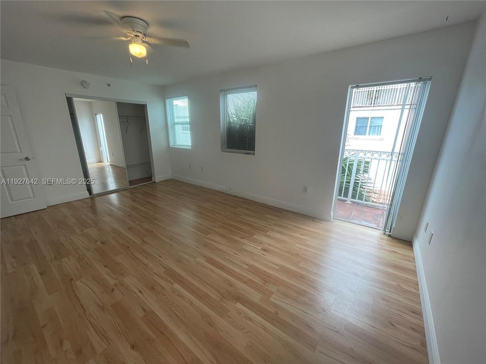 待售: $699,900 (3 贝兹, 2 浴室, 2723 平方英尺)