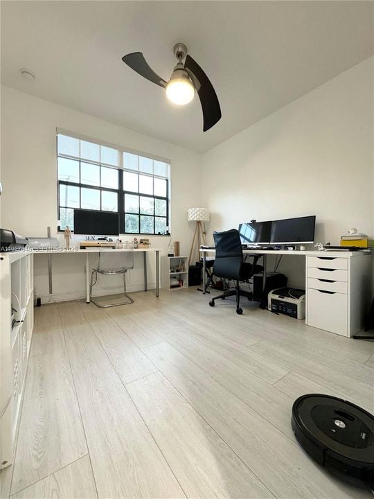 В аренду: $4,000 (3 спален, 2 ванн, 1892 Квадратных фут)